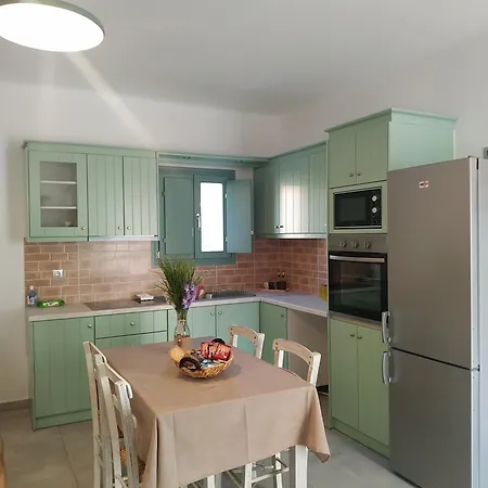 Sifnaiou Traditional 1 & 3 Casa vacanze