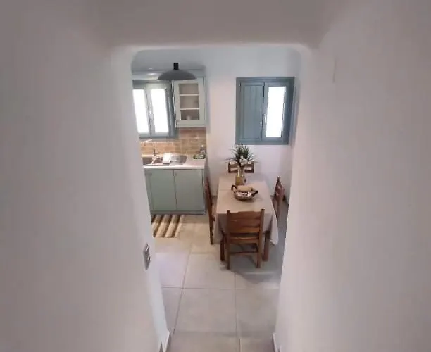 Sifnaiou Traditional 1 & 3 Casa vacanze Paro