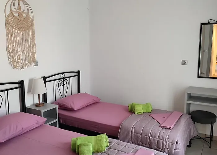 Sifnaiou Traditional 1 & 3 Casa vacanze