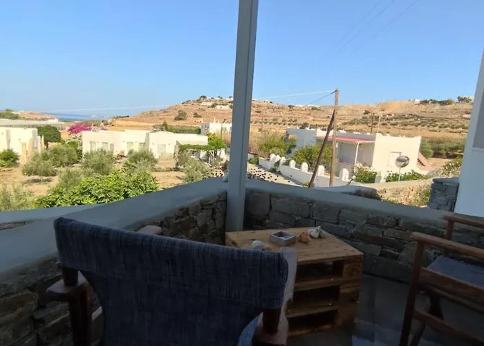 Sifnaiou Traditional 1 & 3 Paro