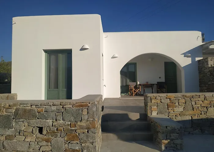 Sifnaiou Traditional 1 & 3 Paro