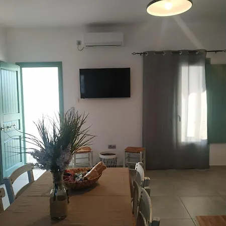 Sifnaiou Traditional 1 & 3 בית נופש פארוס