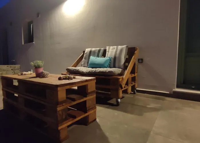 Sifnaiou Traditional 1 & 3