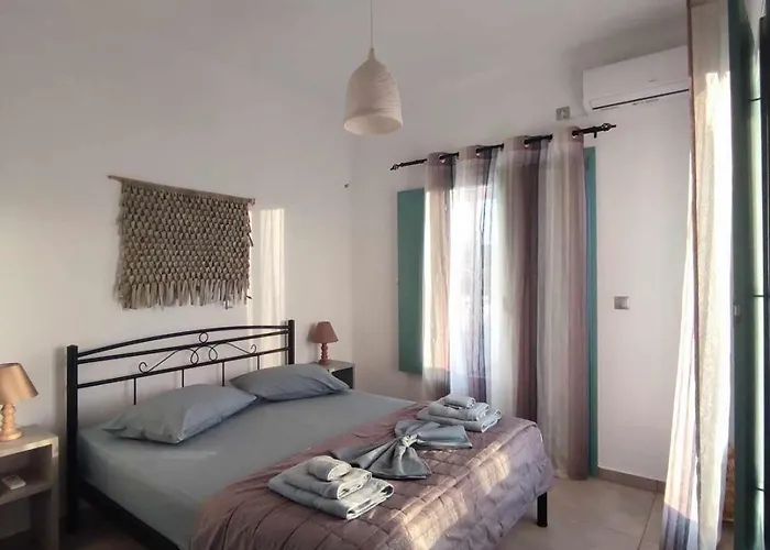 Sifnaiou Traditional 1 & 3 *